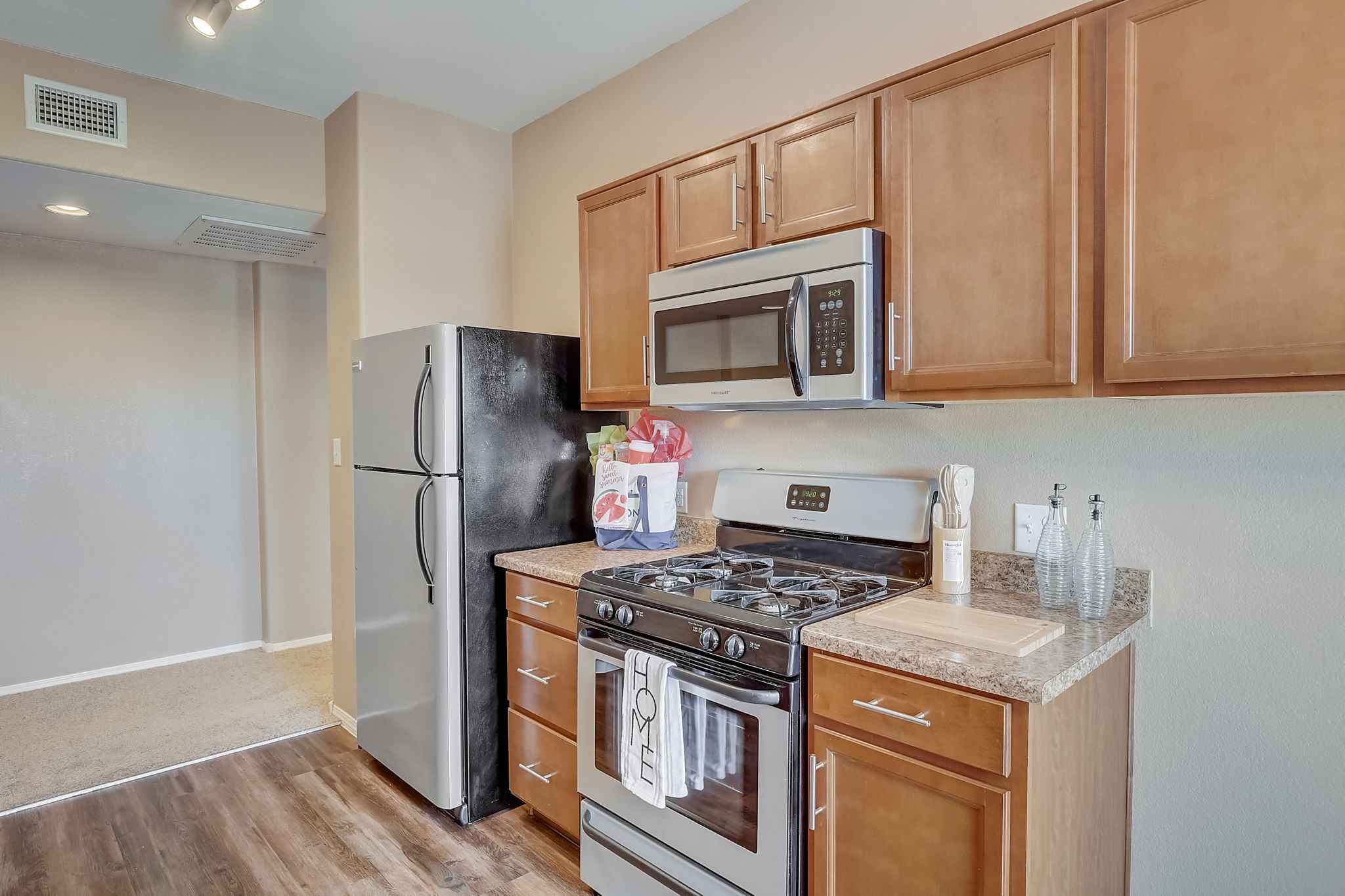 Apartment Oven Top Microwave Counter Fridge Layout2
