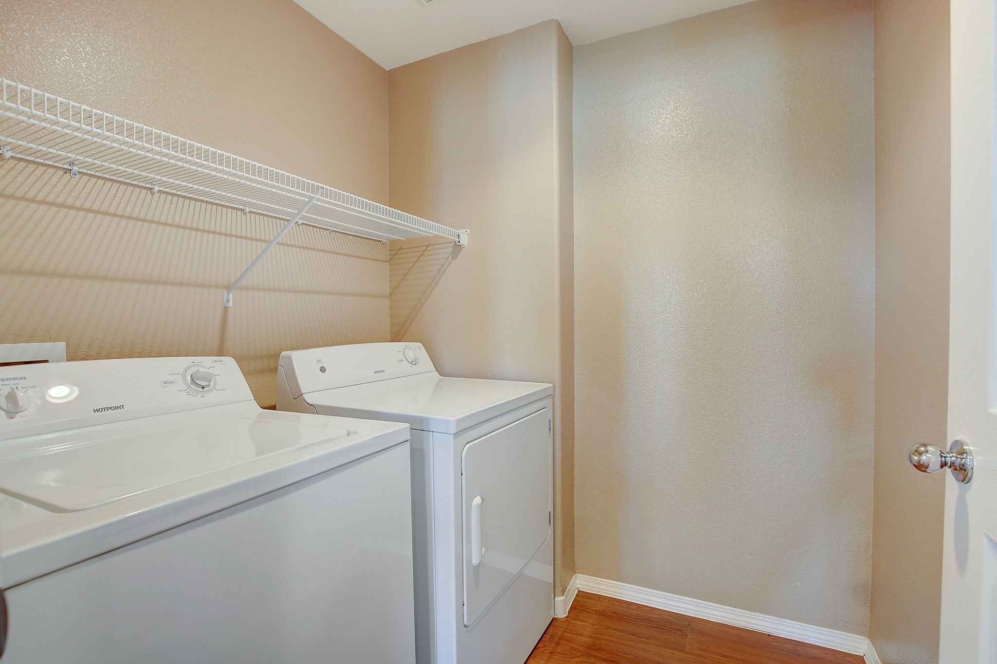 Apartment Washer Dryer Closet With Shelf