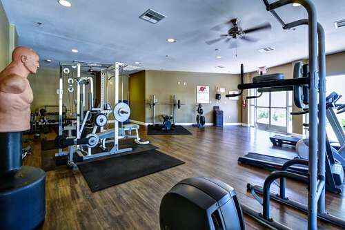 Interior Modern Community Gym 2